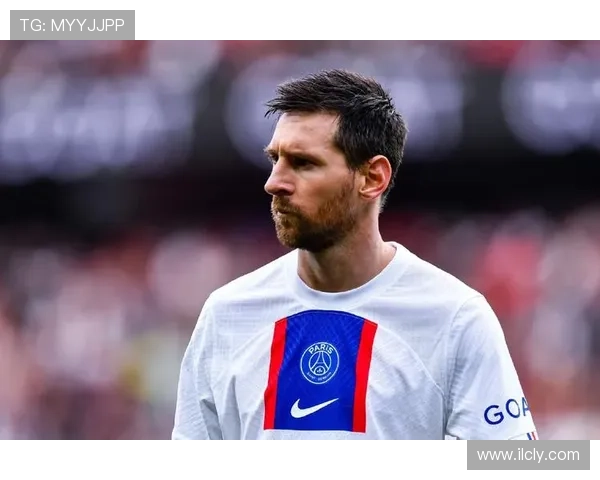 梅西领衔大巴黎强势复苏 暂时登顶法甲积分榜挑战接踵而至