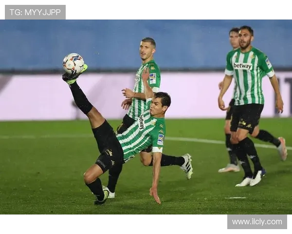 比利亚雷亚尔俱乐部崛起之路与西班牙黄色潜水艇的荣耀传承